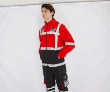 Reflektörlü üniforma