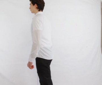 Erkek beyaz yakalı LG gömlek